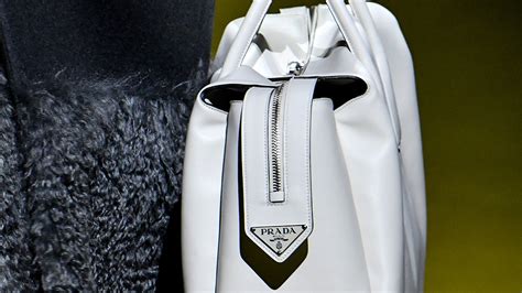 Prada Keeps Title as World's Hottest Brand, 